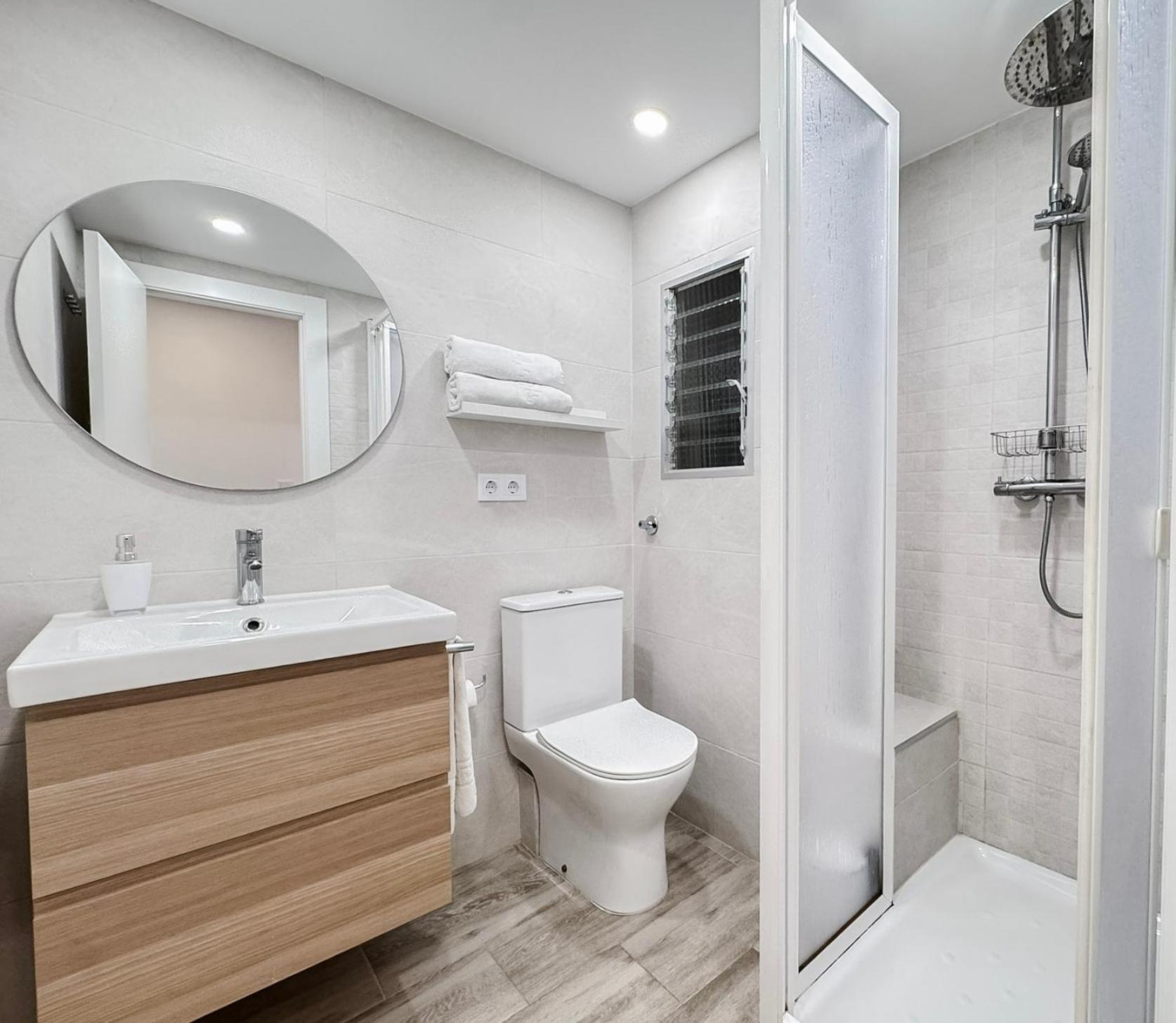 Apartamento Nuevo, A 60 Metros De La Playa Y Con Vistas Laterales Al Mar Cullera Exterior foto